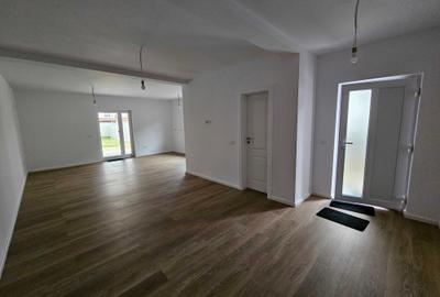 Casă cu 3 camere în Șag - 4