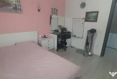 Apartament cu 4 camere decomandat în Central - 4