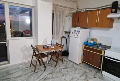 Apartament cu 3 camere decomandat în Central - 6