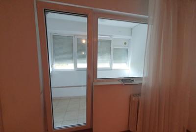Proprietar vând apartament, 3 camere decomandate, 6/10, Bucur Obor - 13