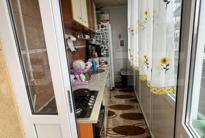 Apartament cu 2 camere, mobilat în Între Lacuri