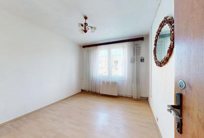 Apartament cu 3 camere decomandat în Sebastian - 14