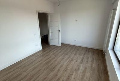 Apartament cu 3 camere în Central - 1