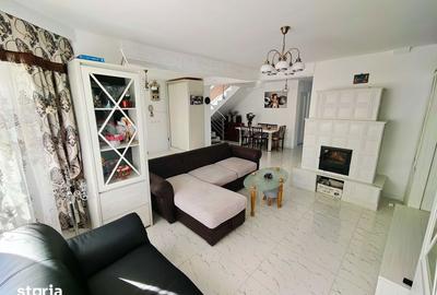 Casă cu 8 camere cu Teren 650 Mp în Central