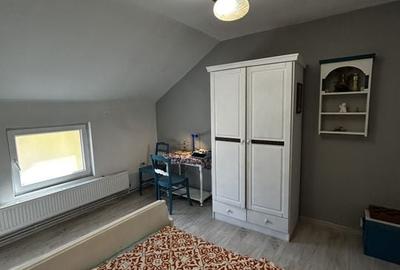 Apartament 2 Camere La Casa Parneava De Inchiriat - 3