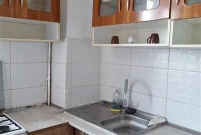 Garsoniera decomandata de inchiriat - 9