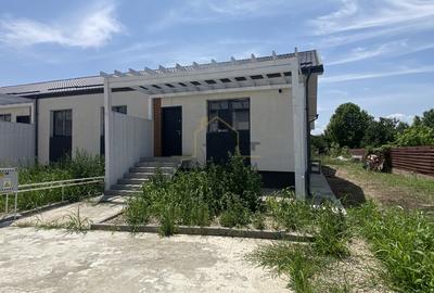 Oportunitate | 4 camere | 200 mp teren | La cheie - Domnesti - 1