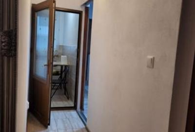 Apartament cu 2 camere decomnadate,etaj intermediar,zona Baciu - 2