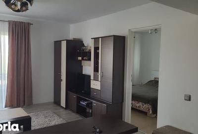 Apartament cu 2 camere semidecomandat în Mărăști