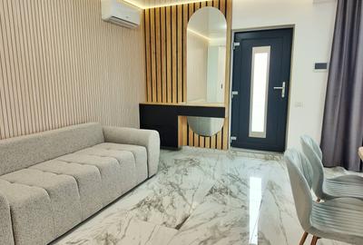 Casă cu 3 camere cu Teren 200 Mp în Central - 2