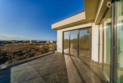 Duplex cu 5 camere cu Canalizare în Dumbrăvița - 4