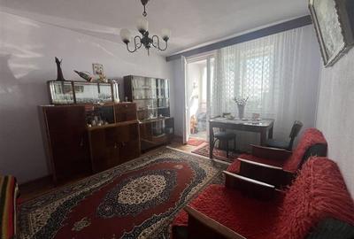 Apartament cu 2 camere semidecomandat, mobilat în Astra