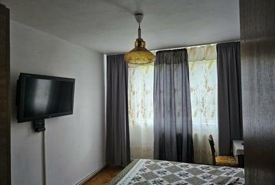 Apartament 3 camere liber la vanzare zona Centrul Civic - 5