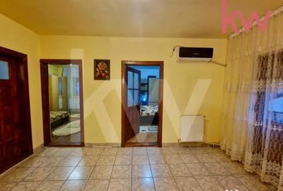 Casă cu 8 camere cu Canalizare în George Enescu - 11
