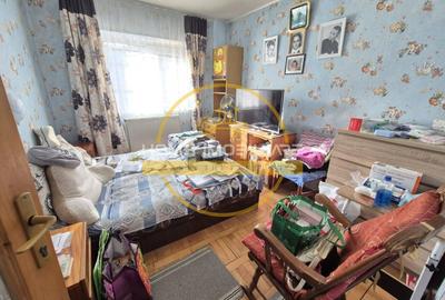 Etaj 2 Apartament 3 Camere Decomandat Pizza Nico - 5