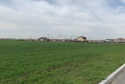 Teren agricol intravilan de 16573 mp, în Central - 4