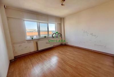 Apartament cu 3 camere  de vânzare – Calea lui Traian - Zona Nord - 4