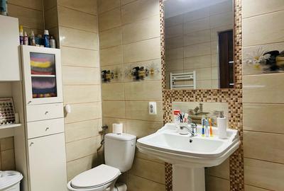 Apartament cu 3 camere semidecomandat în Florești - 7