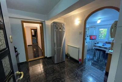 Vand Apartament 3 camere Curtea de Arges - 1