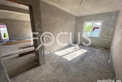 Casă cu 5 camere în Central - 1