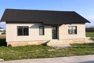 Casă cu 3 camere în Cheriu - 4