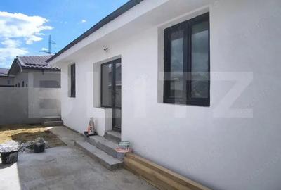 Casa parter la cheie 96 mp utili, 4 camere si 300 mp teren, zona Damila! - 3