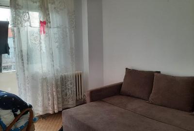 Inchiriez apartament 2 camere pe langa liceu arte, Slobozia - 4