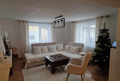 De Inchiriat Casă 3 camere +dependințe situată in cartierul Obcini - 3