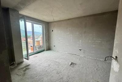 Apartament cu 2 camere decomandat în Central - 2