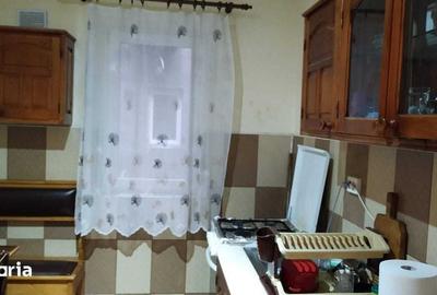 Apartament cu 3 camere decomandat în Central - 8
