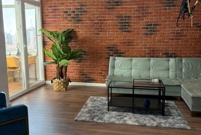 3 Room Apartment | Ultracentral | Pet Friendly