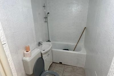 Garsoniera Titan 31 MP Bloc Reabilitat 8 Min Metrou Instalatii Schimbate Garsoniera Titan 31 MP Bloc Reabilitat 8 Min Metrou Instalatii Schimbate - 10