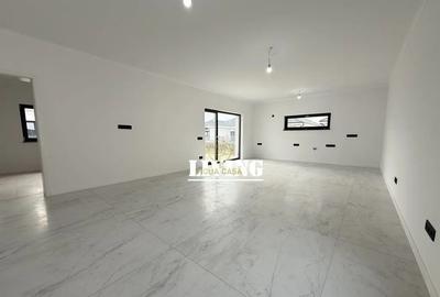 Casă cu 4 camere cu Teren 420 Mp în Mărtinești - 16