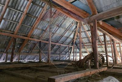 De vanzare casa solida cu teren generos si acces facil Lespezi Bacau - 21