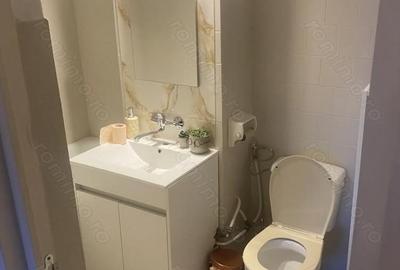 Spațiu comercial, de 55 mp, în Capitol - 2