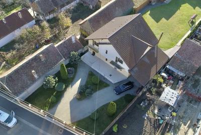 Casǎ Individualǎ/Pensiune/Turism - Ocna Sibiului - 1546 mp teren - 4