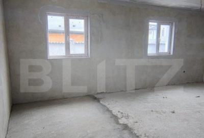 Casa de Vanzare cu 3 camere in Cartierul Izvor, Tarlung - 4