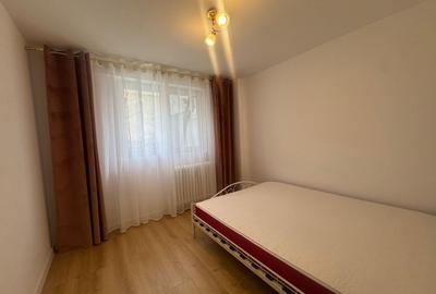 Apartament cu 2 camere decomandat, mobilat în P-ța Victoriei - 3