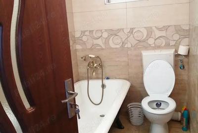 Casă cu 3 camere cu Teren 2900 Mp în Florești - 2