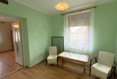 Casa 4 camere, Teren 3.405 mp Loc. Dindestiu Mic Jud. Satu Mare-Comision 0% - 3
