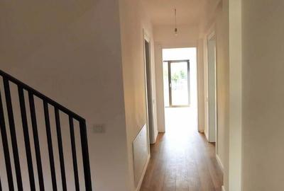 PRIMAVERII VILLAS, CARTIER PRIVAT LANGA ORAS; VILA ROSE - 9