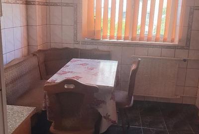 Apartament cu 2 camere semidecomandat în Tei - 1
