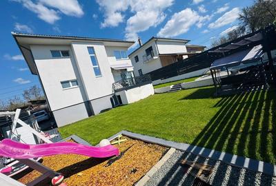 Casă cu 4 camere în Jucu - 3