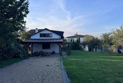 Casa individuala cu garaj si foisor, centru- Horodnic de Sus - 1