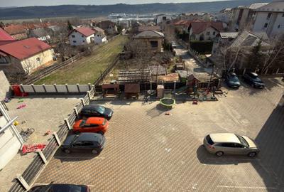 Apartament cu 3 camere decomandat în Exterior Vest - 8