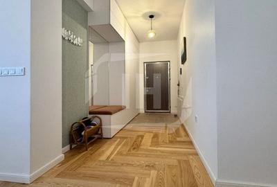 Apartament cu 4 camere decomandat în Florești
