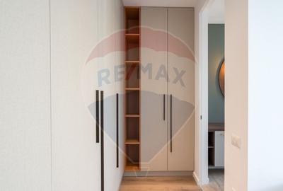 Casă cu 5 camere cu Teren 150 Mp în Central - 9