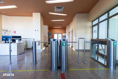 Spațiu comercial, de 200 mp, în Nicolina - 12