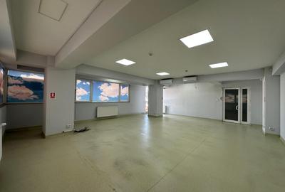 Spatiu salon, cabinet, birou, de la 15mp la 171mp, zona Jumbo - 15