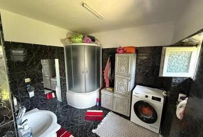 Casă cu 3 camere cu Teren 450 Mp în Central - 3